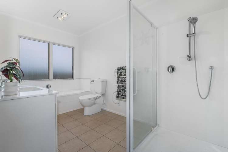 36 Kahurangi Heights Aotea_14