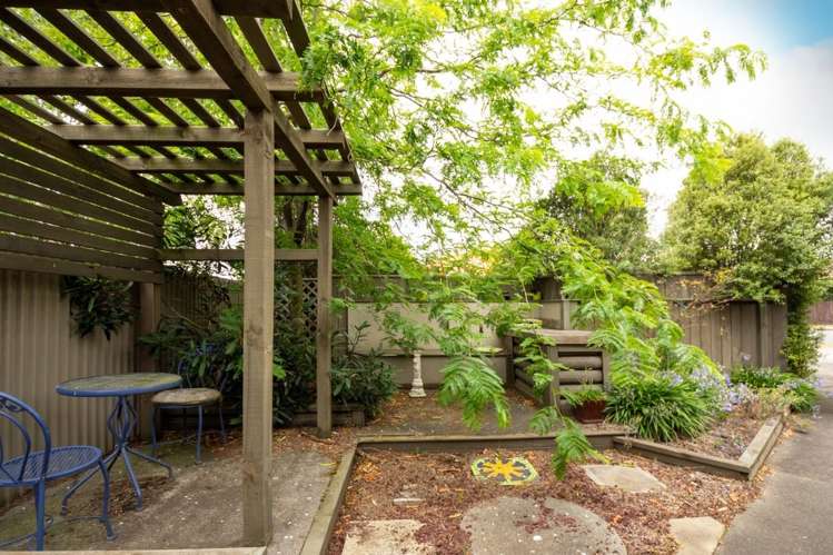 1/8 Faulkland Drive Witherlea_9