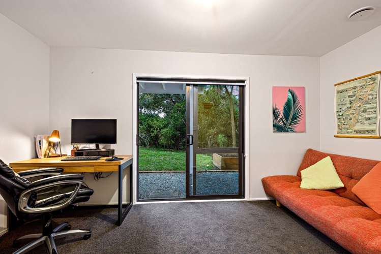 1/22 Dawnhaven Drive Te Atatu Peninsula_16