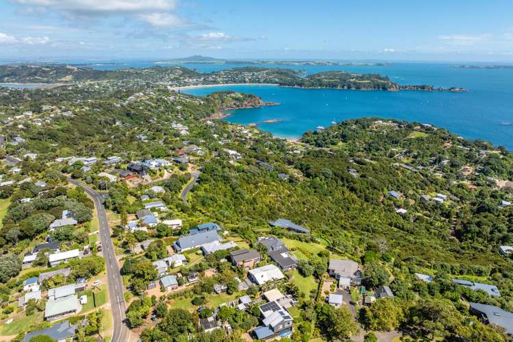 74 Hauraki Road Oneroa_10