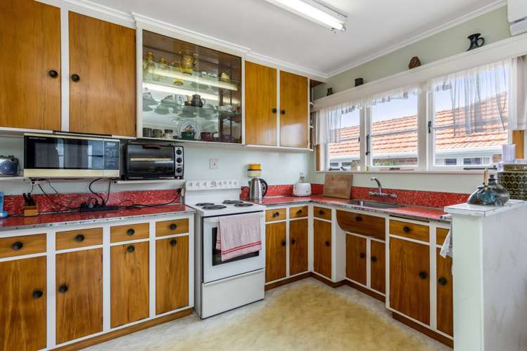 13 Beaubank Road Kelston_10