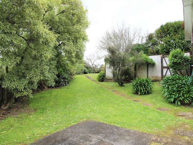 4 Lympne Lane Mangere_2