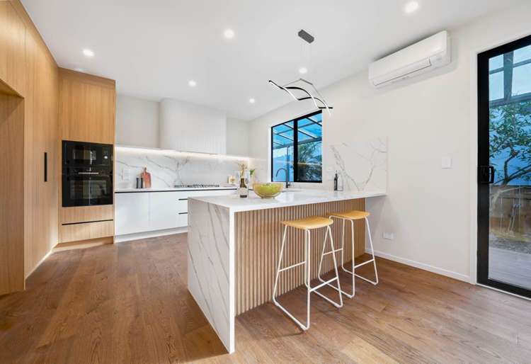 80 Medallion Drive Oteha_6