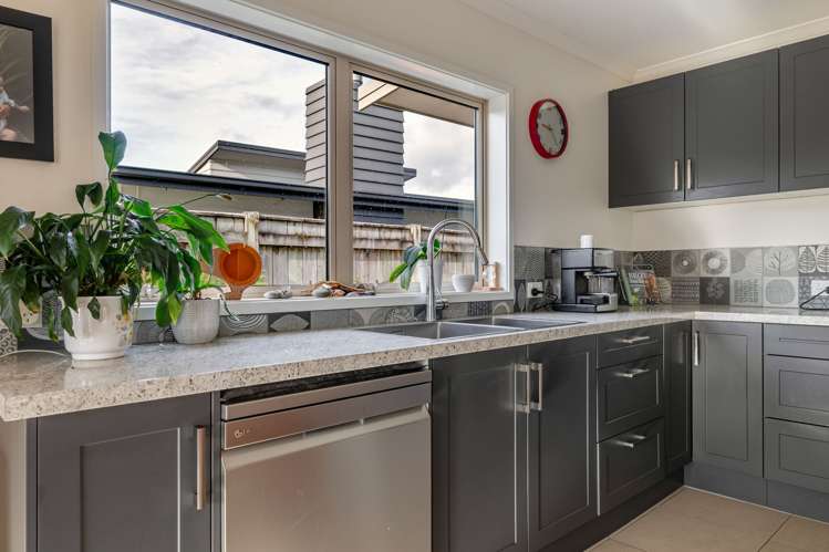6 Silkwood Place Fitzherbert_22