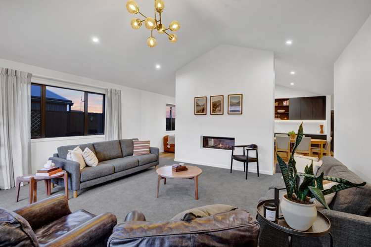 25 County Drive Hawera_24