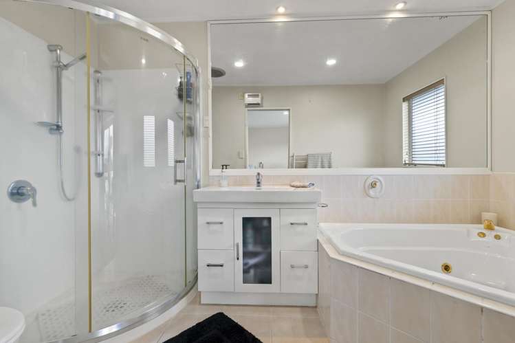 47 Alicia Road Somerville_27