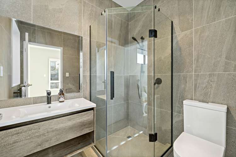 31 Toanui Road Hobsonville_12