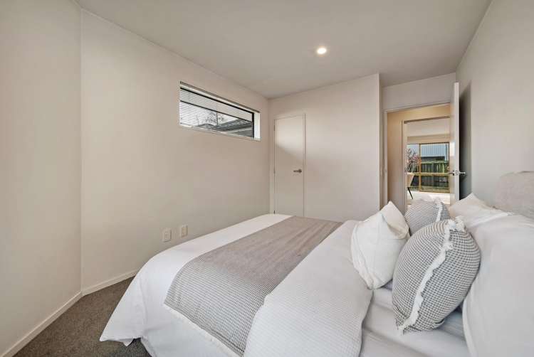 16c Defoe Place Waltham_12