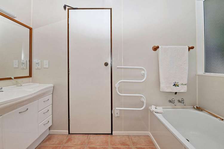 45 Daffodil Street Titirangi_14