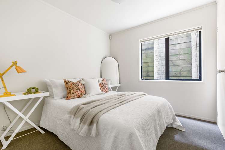 29/8 Flynn Street Birkdale_13