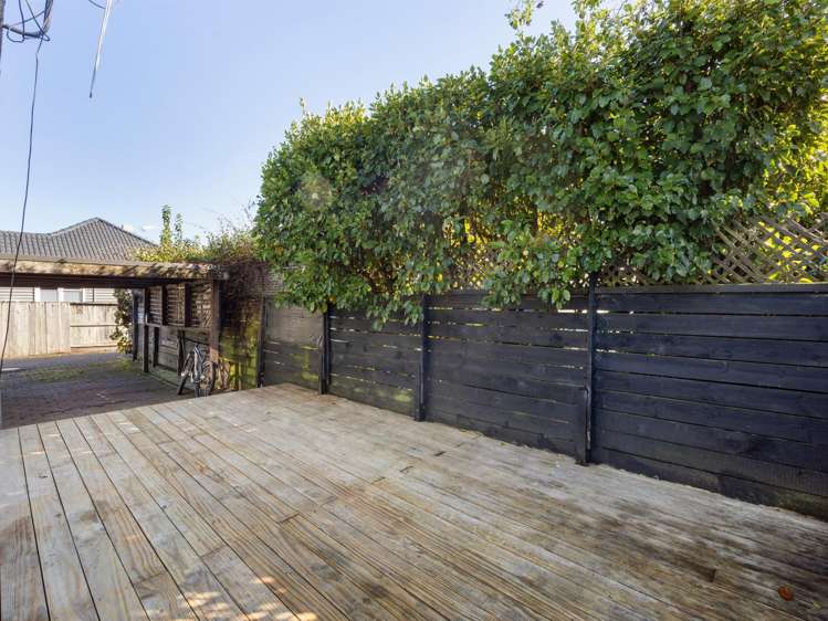 128b Albert Street Hamilton East_16