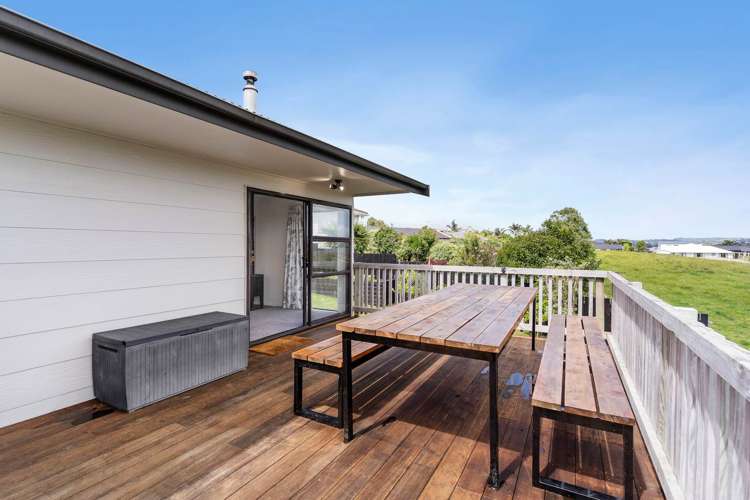 44a Wharf Road Clarks Beach_5