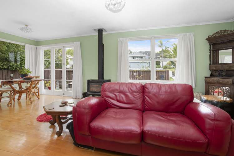 2 Linwood Avenue Forrest Hill_3