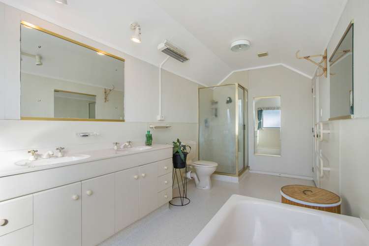57 Links View Drive Omokoroa_21