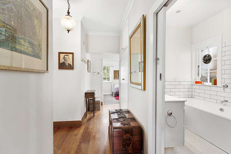 132 Onslow Road Khandallah_4