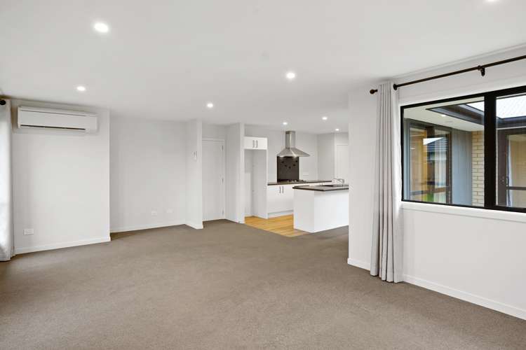 14 Northmoor Boulevard Rolleston_1