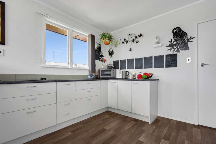 7 Jillian Drive Ranui_9