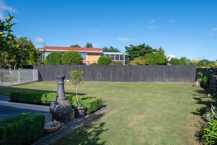 7 Simmonds Crescent Springfield_23
