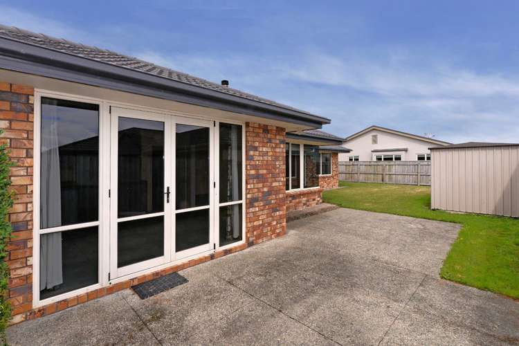 8 Holcroft Place Stoke_19