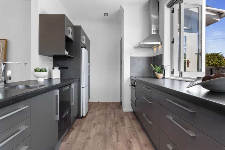 97 Barrington Street Somerfield_6