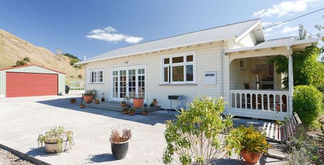 123 Waireka Road Papaiti_3