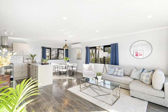 2/8 Flynn Street Birkdale_2