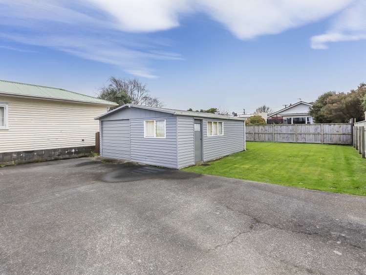 11 Heath Grove Waiwhetu_13