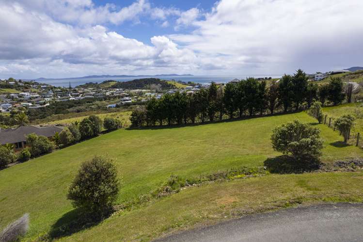 27 Pekama Drive Cable Bay_6