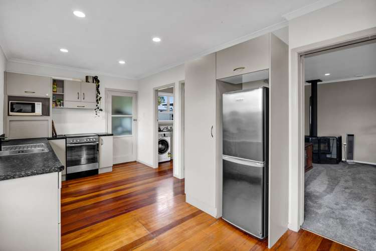 9 Koromiko Street Inglewood_16