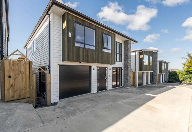 Brand New Coastal Living