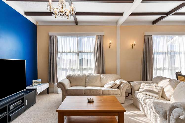 30 Louvain Avenue Mount Roskill_6