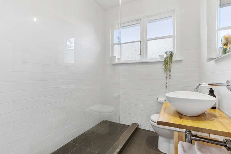 1/14 Waterfront Road Mangere Bridge_6