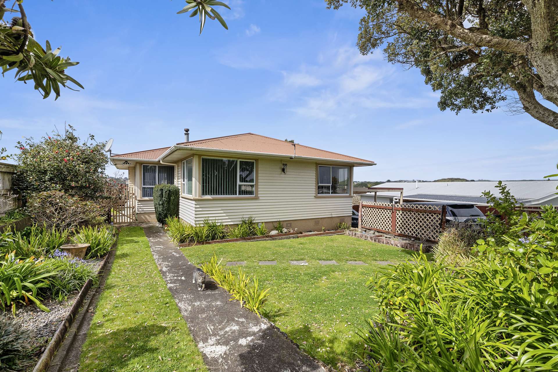 33 Clearmont Crescent Blagdon_0