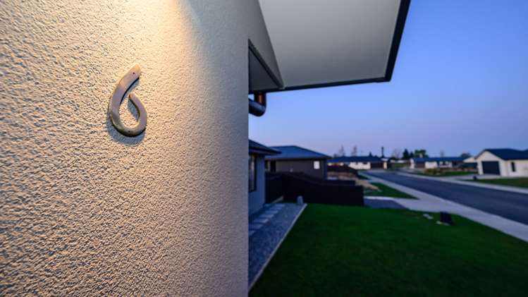 6 Glenfield Avenue Twizel_24