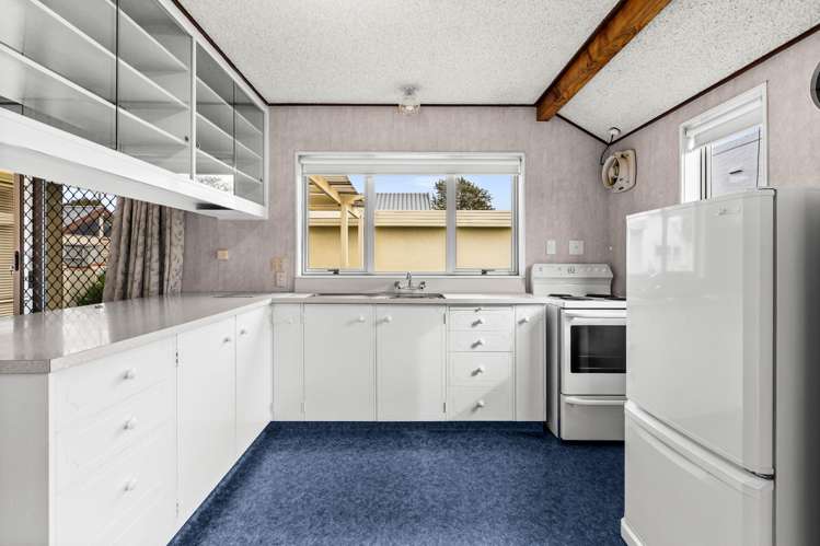 4/249 Taradale Road_2