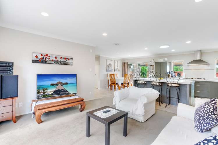 189 Wattle Farm Road Wattle Downs_11