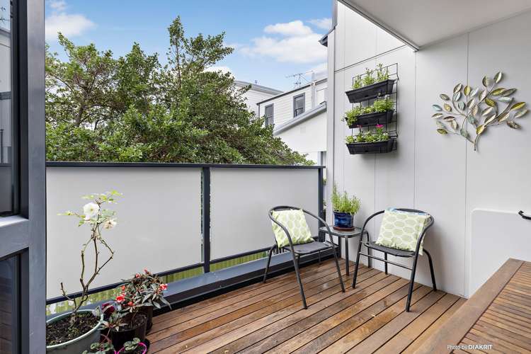 4/96 Austin Street Mount Victoria_5