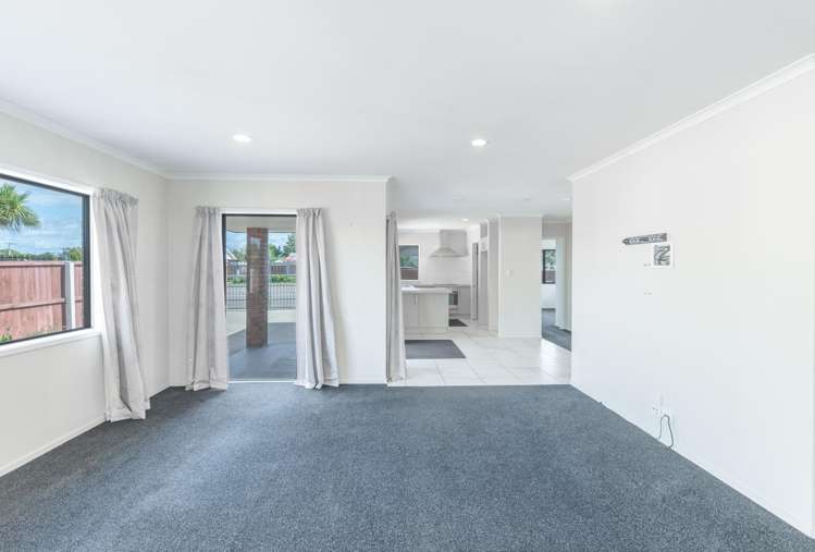 72 Pages Road Linwood_7