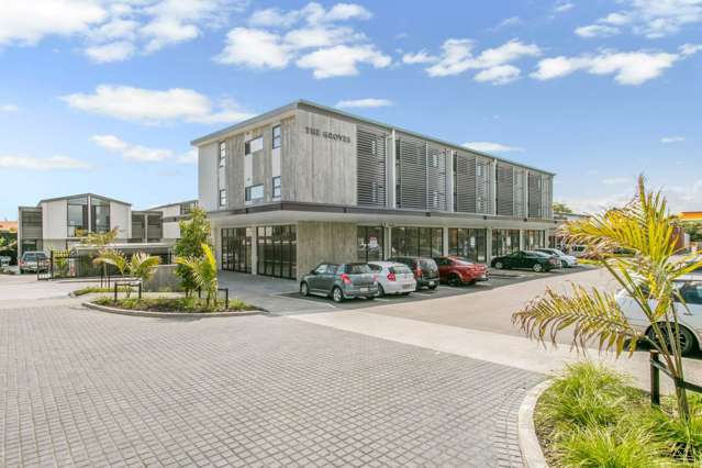 Modern three-bedroom home in a prime location!