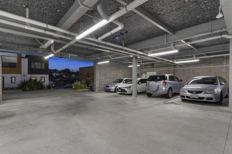 34/18 Hewlett Road Massey_11