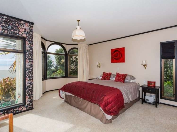 76 The Esplanade Westshore_10