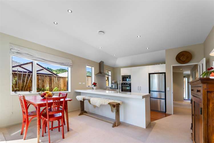 7 Napoli Way The Wood_15