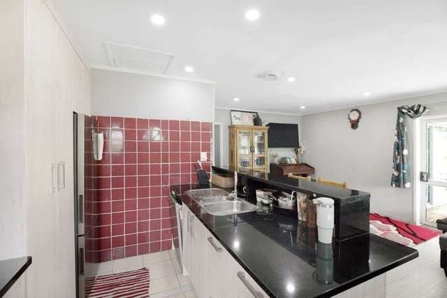 2/55 Ennis Avenue Pakuranga Heights_2