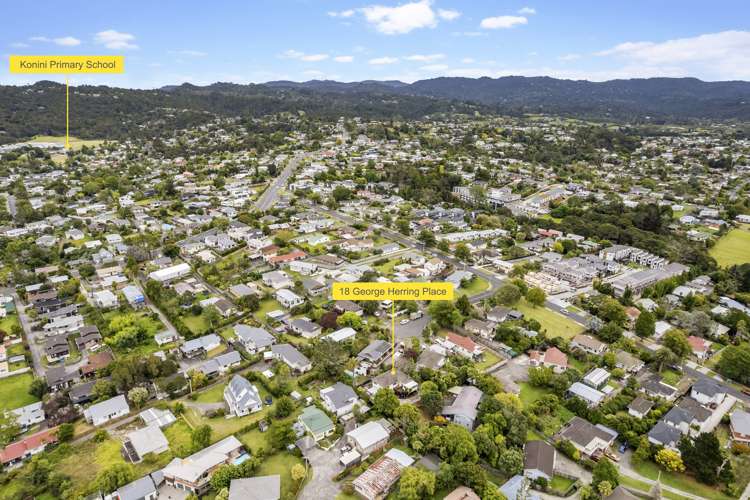 18 George Herring Place Glen Eden_21