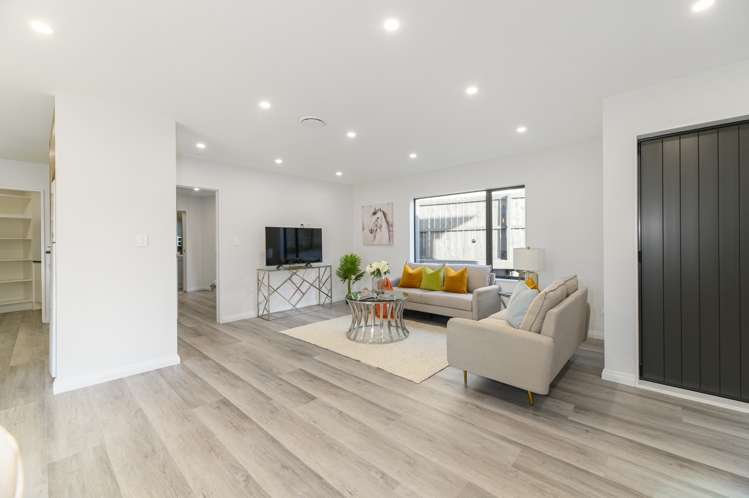 97a Metcalfe Road Ranui_12