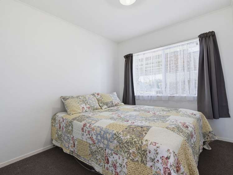 175 Windermere Drive Poike_17