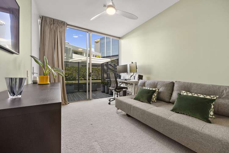 16k Fisher-Point Drive Auckland Central_16