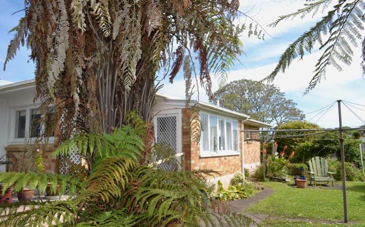 2 Freyberg Crescent Pukekohe_6