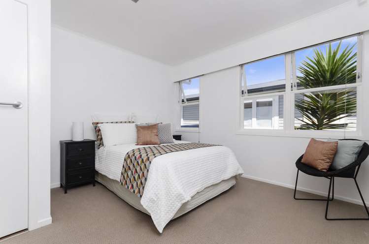 17 Brennan Avenue Te Atatu Peninsula_8