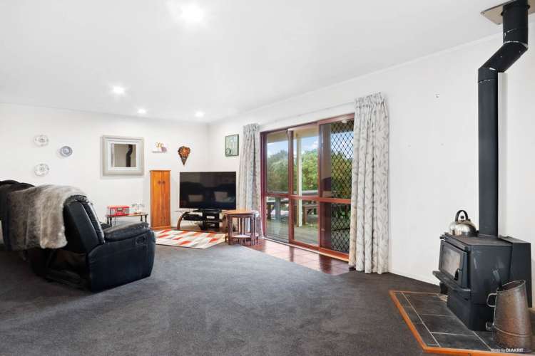 330 Gleeson Road Pollok_3
